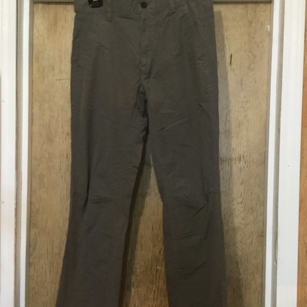 Eddie Bauer pants excellent condition size 30x30  greenish gray in color